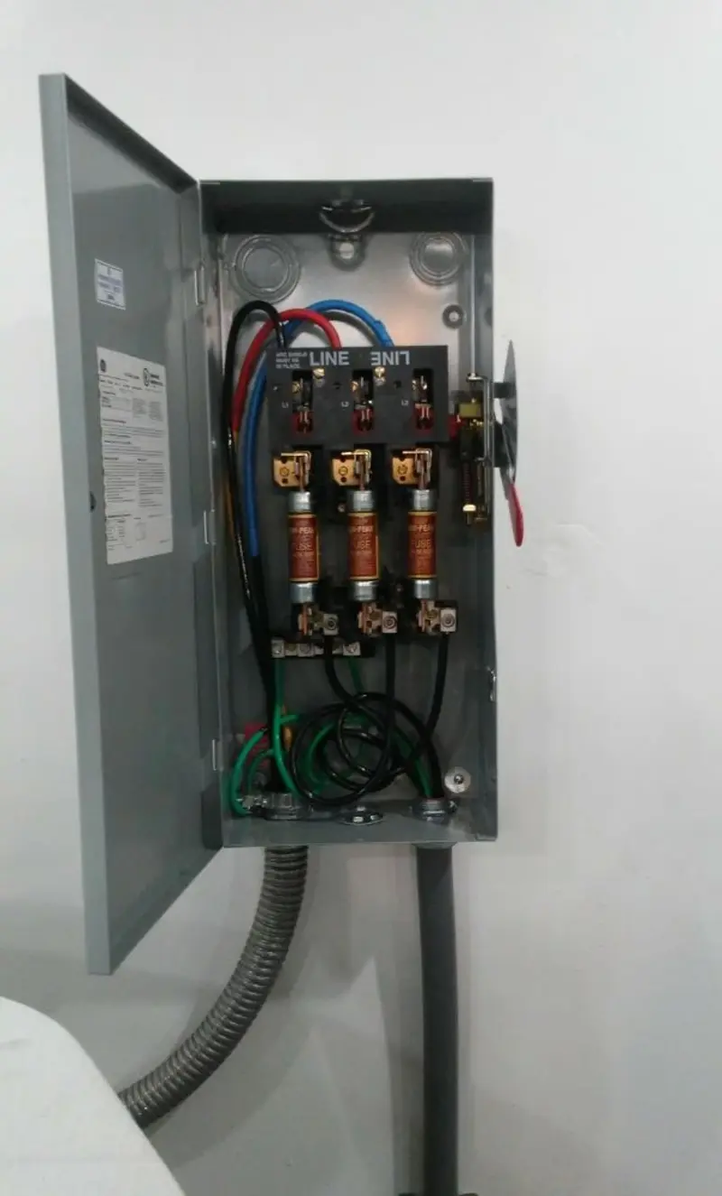 Three-phase disconnect switch installed for Electrical Wiring & Rewiring in Rensselaer
